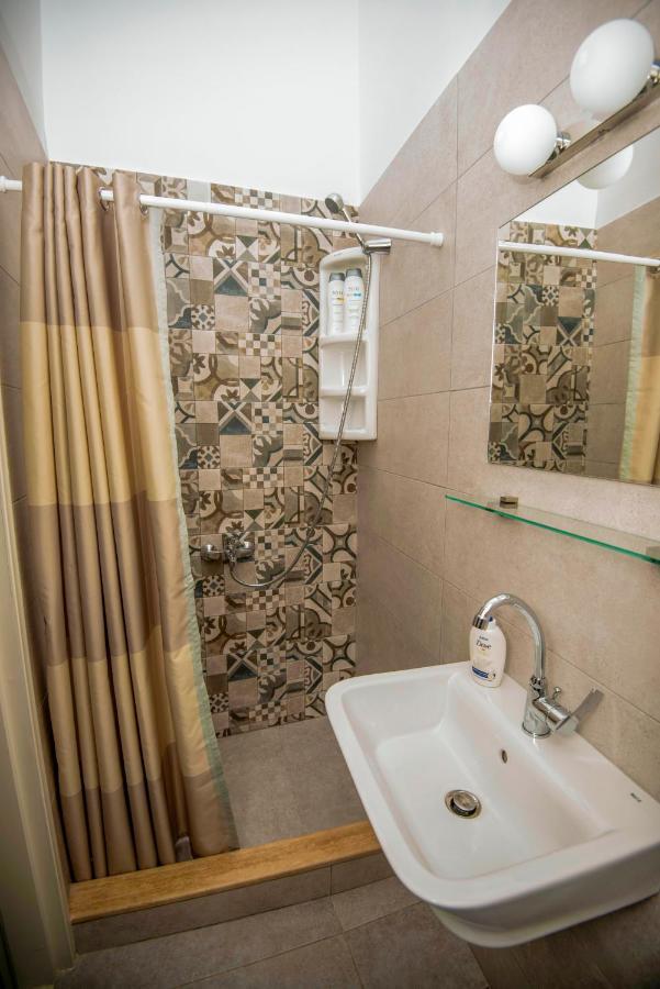 Lithos Apartments Kalymnos Town Luaran gambar